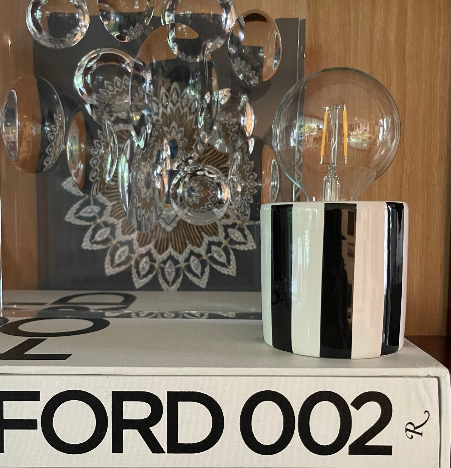 Lámpara de mesa Itchy